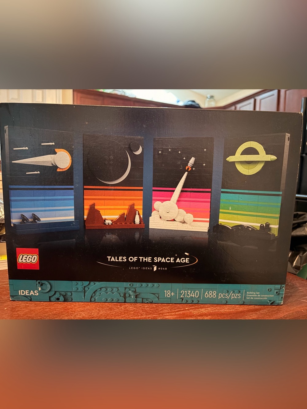 SEALED LEGO Ideas Tales of the Space Age Building Set